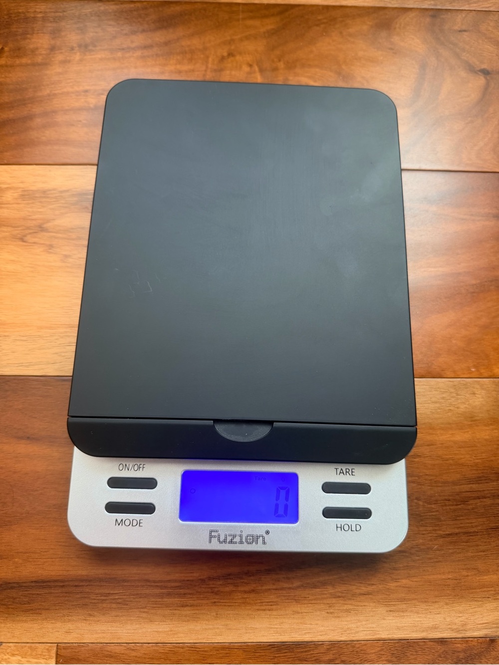 Fuzion Digital  Scale in Black